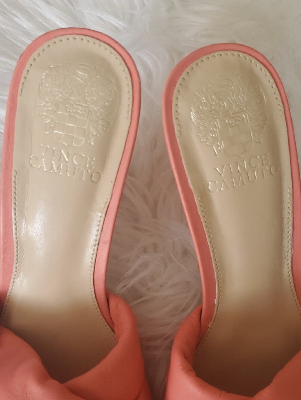 Vince Camuto Coral Knotted Slide Mule - Picture 2 of 12